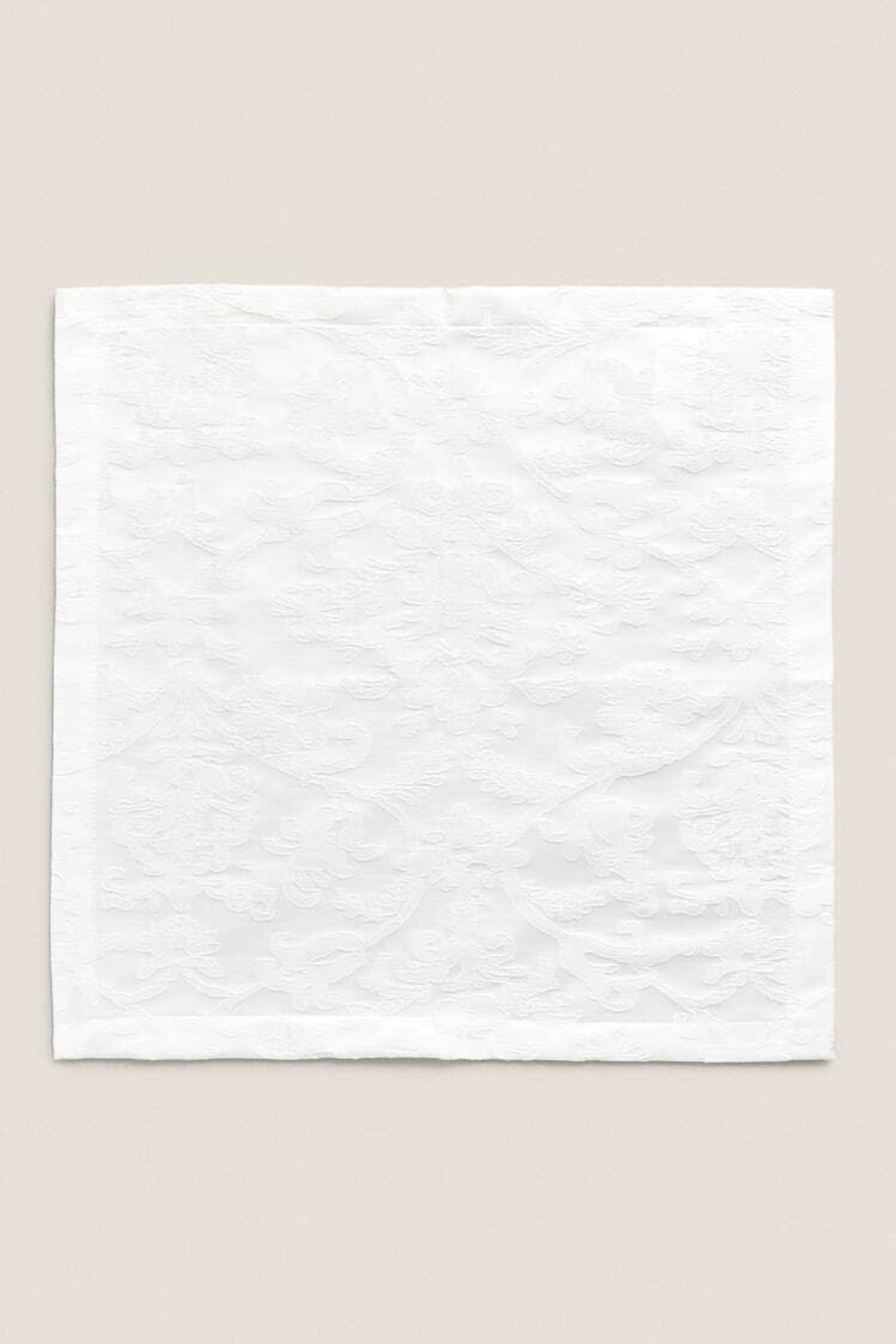 ZARA HOME УПАКОВКА ХЛОПЧАТОБУМАЖНЫХ САТИНОВЫХ ЖАККАРДОВЫХ САЛФЕТОК (УПАКОВКА ИЗ 2 ШТУК), БЕЛЫЙ
