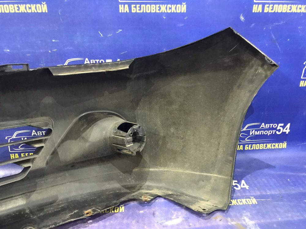 Бампер передний NISSAN TIIDA 2008-2012