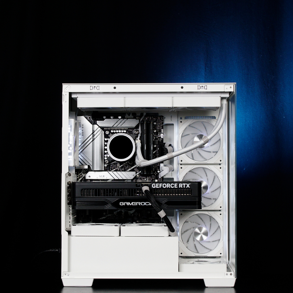 Ryzen 7 7800X3D + RTX 4060 8Gb