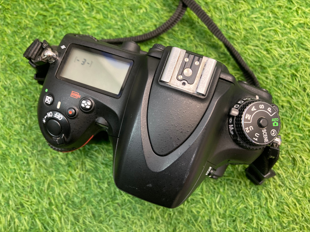Nikon D610 225.000 кадров