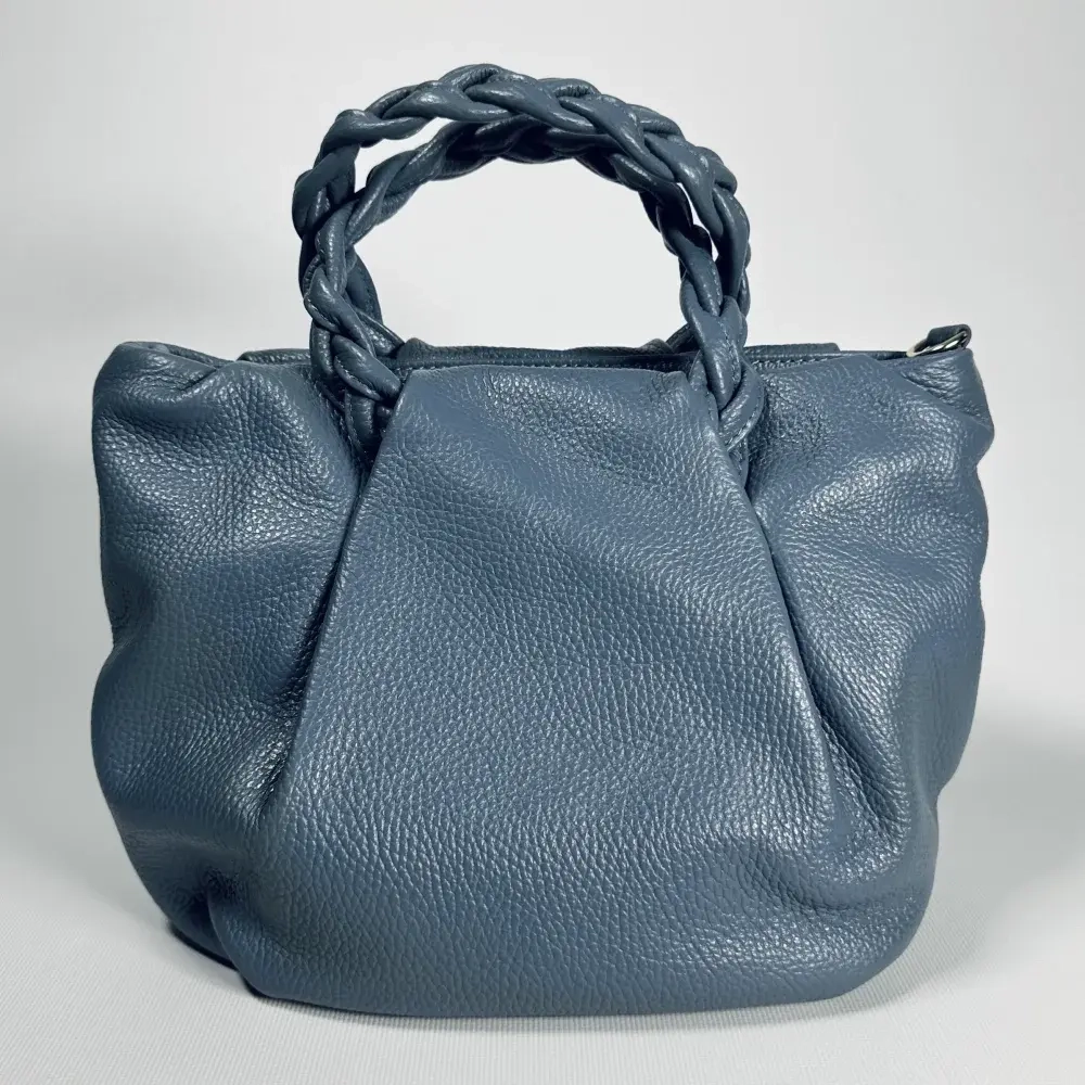 Женская серо-голубая сумка Penna Codino