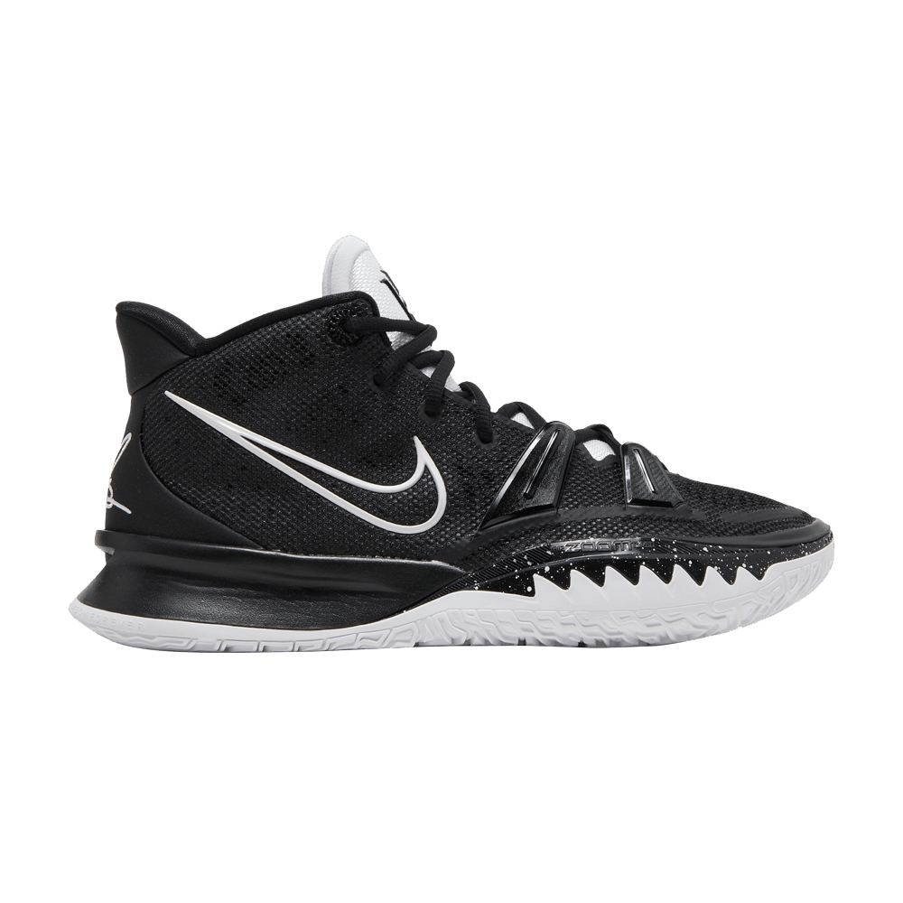 Кроссовки Nike Kyrie 7 Tpu