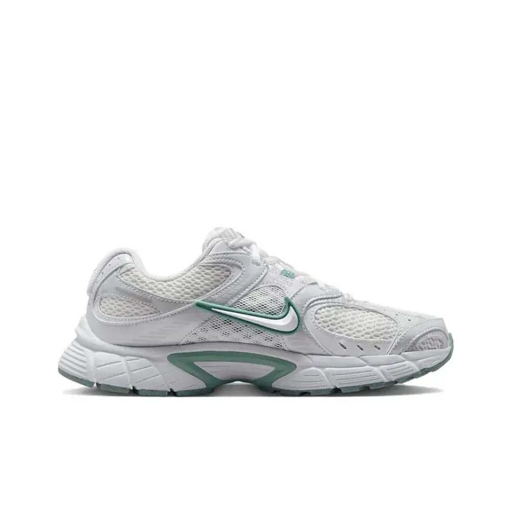 Женские кроссовки Nike V5 RNR 'Summit White Cannon' HQ7901-106