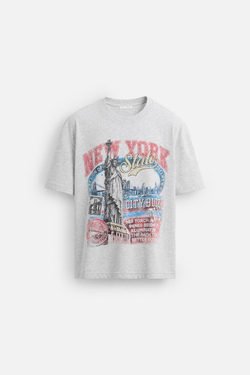 ZARA ФУТБОЛКА ИЗ ТКАНИ С ЭФФЕКТОМ ПОТЕРТОСТИ С ПРИНТОМ, СЕРЫЙ