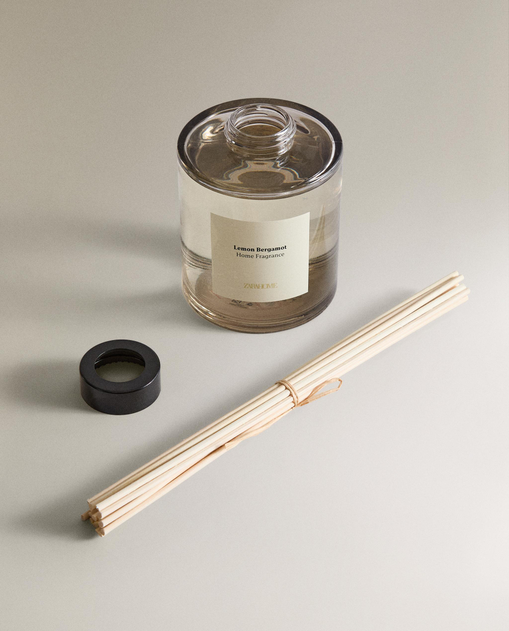 Zara Home Аромадиффузор Lemon Bergamot 500 мл, тростниковые палочки микадо, аромат свежий цитрусовый, Горчичный