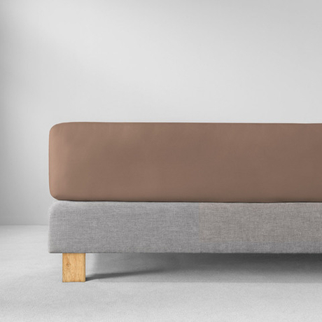 Простыня на резинке 200x200 Estella 095 bahama коричневая