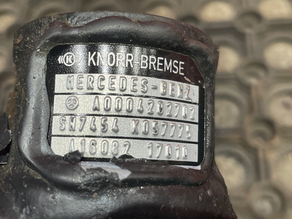 Суппорт задний левый 2016г.