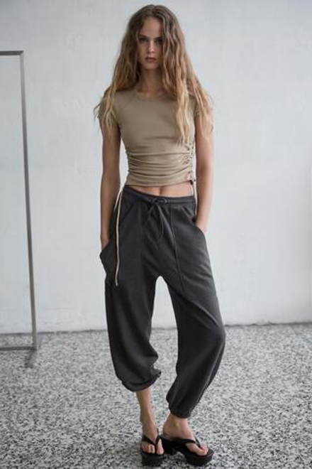 ZARA БРЮКИ-ДЖОГГЕРЫ С КАРМАНАМИ, СВИНЦОВЫЙ