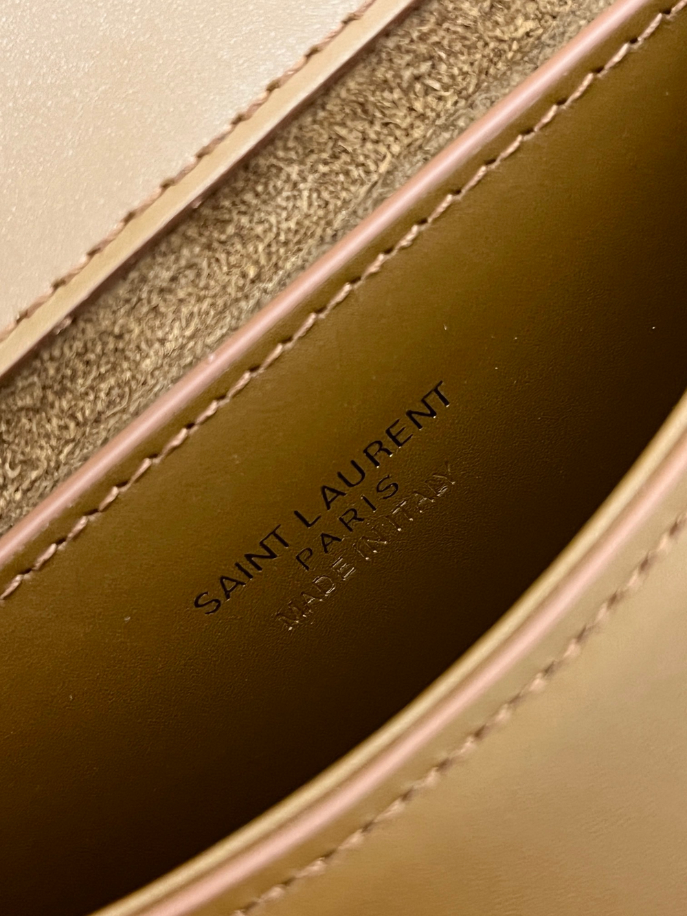 VOLTAIRE TOP HANDLE IN BOX