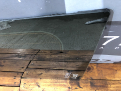 Стекло багажника правое Toyota Land Cruiser 200 07-21 Б/У Оригинал 6271060E50