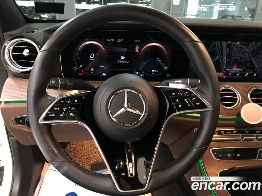 Mercedes-Benz E-Class W213 E300e 4MATIC Exclusive (06.2021)