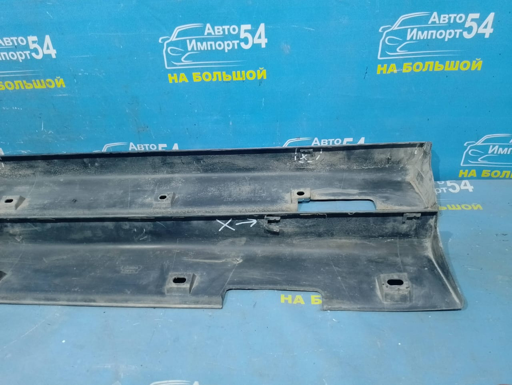 Порог правый пластиковый Honda AVANCIER 1999-2003