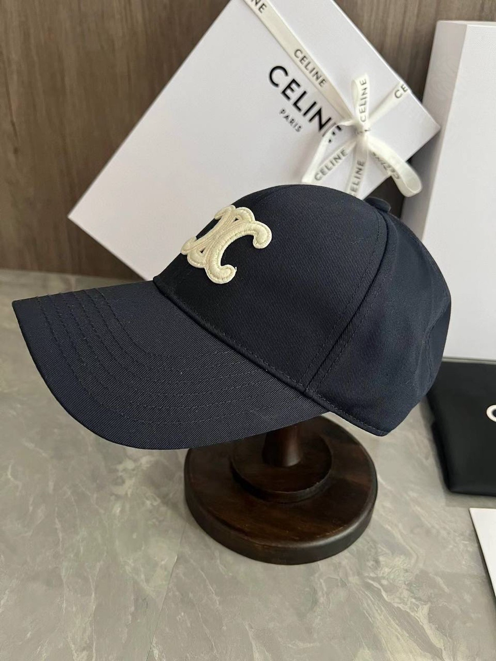 Бейсболка Celine