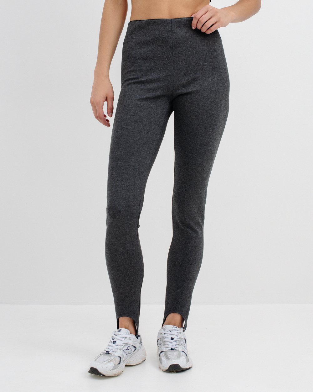 Леггинсы со штрипками