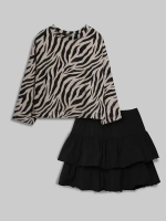 Летний костюм для девочки, лонгслив и юбка