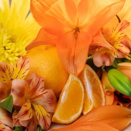 Солнечные лепестки и мандарин (Solar Petals and Tangerine)