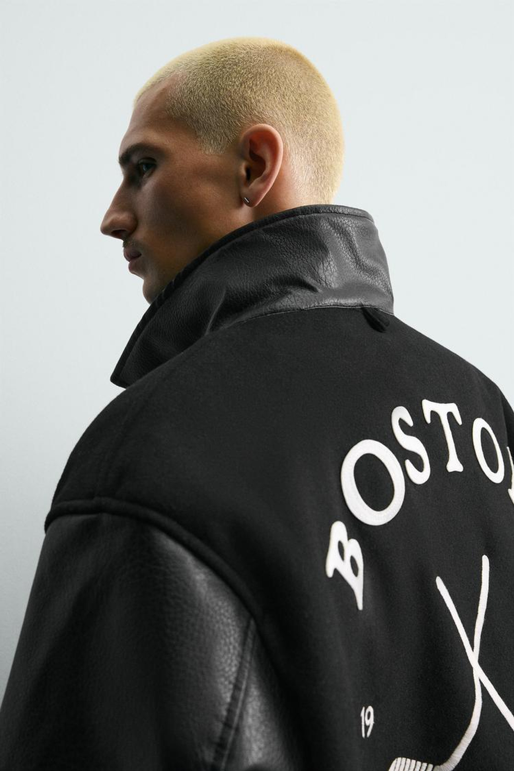 ZARA КОМБИНИРОВАННЫЙ БОМБЕР С ВЫШИВКОЙ, ЧЕРНЫЙ