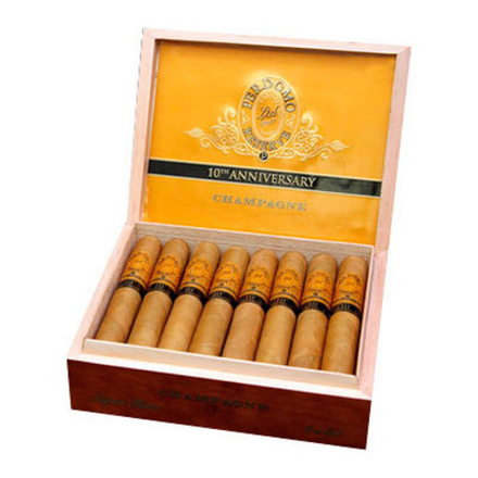 Perdomo Reserve 10th Anniversary Champagne Super Toro