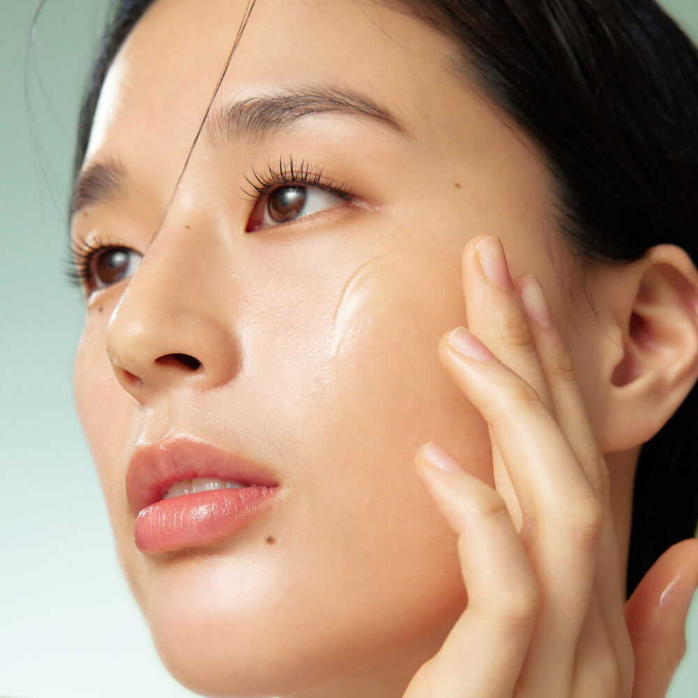 Безмасляная сыворотка для чувствительной кожи Purito Wonder Releaf Centella Serum Unscented