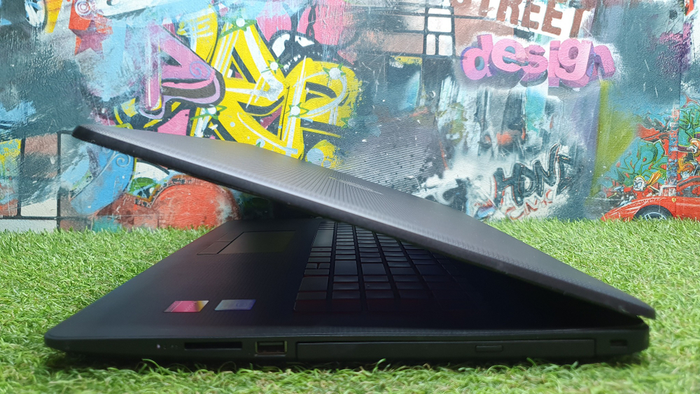 Ноутбук HP i3/8Gb/520 2Gb