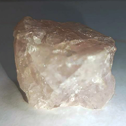 Розовый кварц выкол асс.