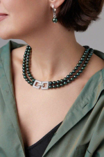 Колье "Эмили" зеленый жемчуг с серебряной застежкой из кубических микроцирконов