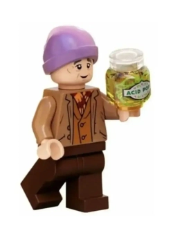 Конструктор Визит в деревню Хогсмит 885 деталей 6048