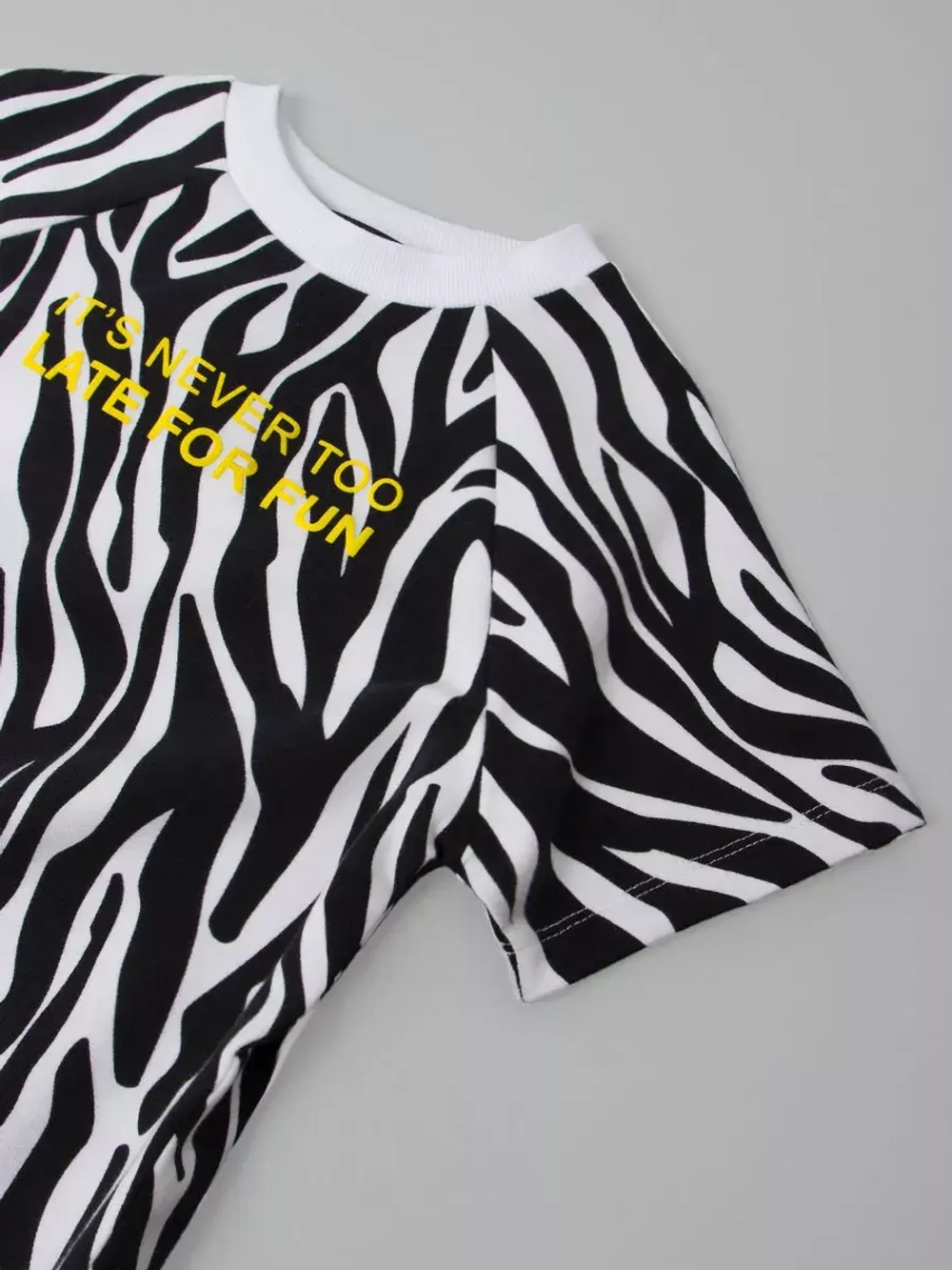 Платье в садик для девочки с принтом