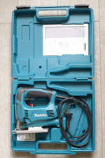 Лобзик Makita 4329  {450Вт,500-3100об\м, ход-18мм, рез-65мм,1.9кг, кор, маятн, Al подошва} ОРИГИНАЛ