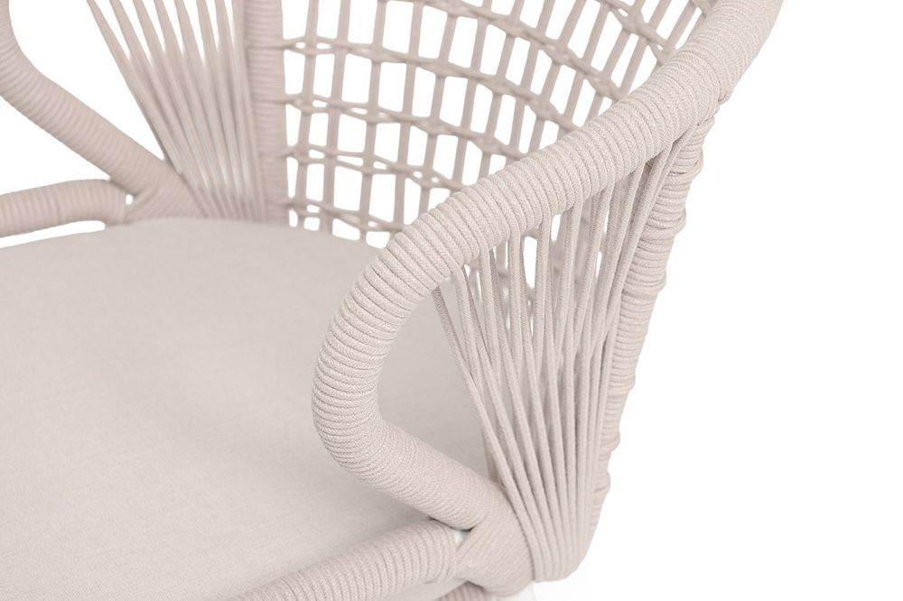 "Милан" стул плетеный из роупа (клетка), каркас алюминий белый, роуп бежевый круглый, ткань бежевая 035