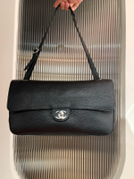 Chanel Maxi Flapbag 32 cm