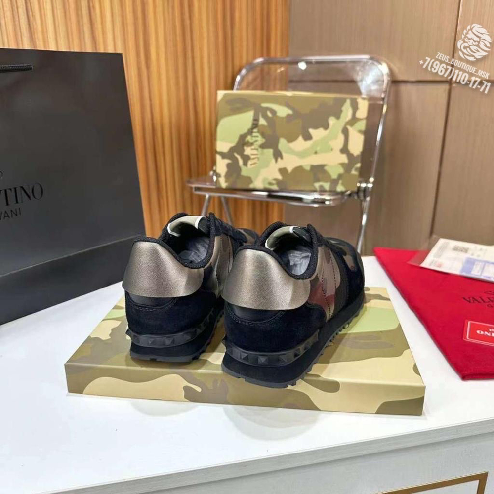 Кроссовки Valentino