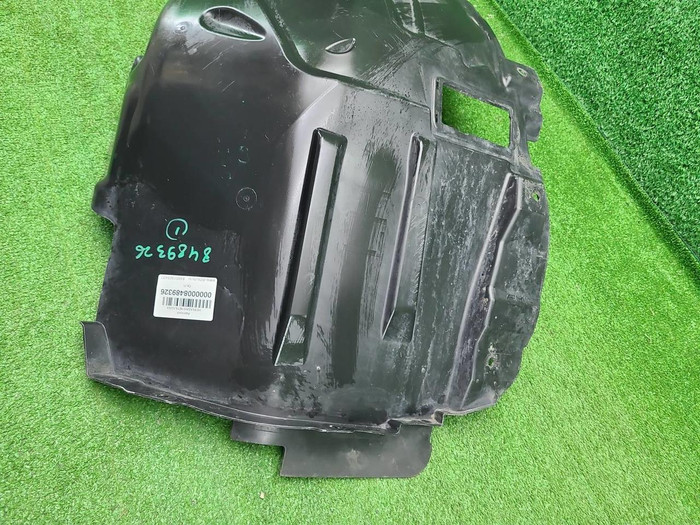 Подкрылок передний LH Mercedes CLS c257 17-21 AMG