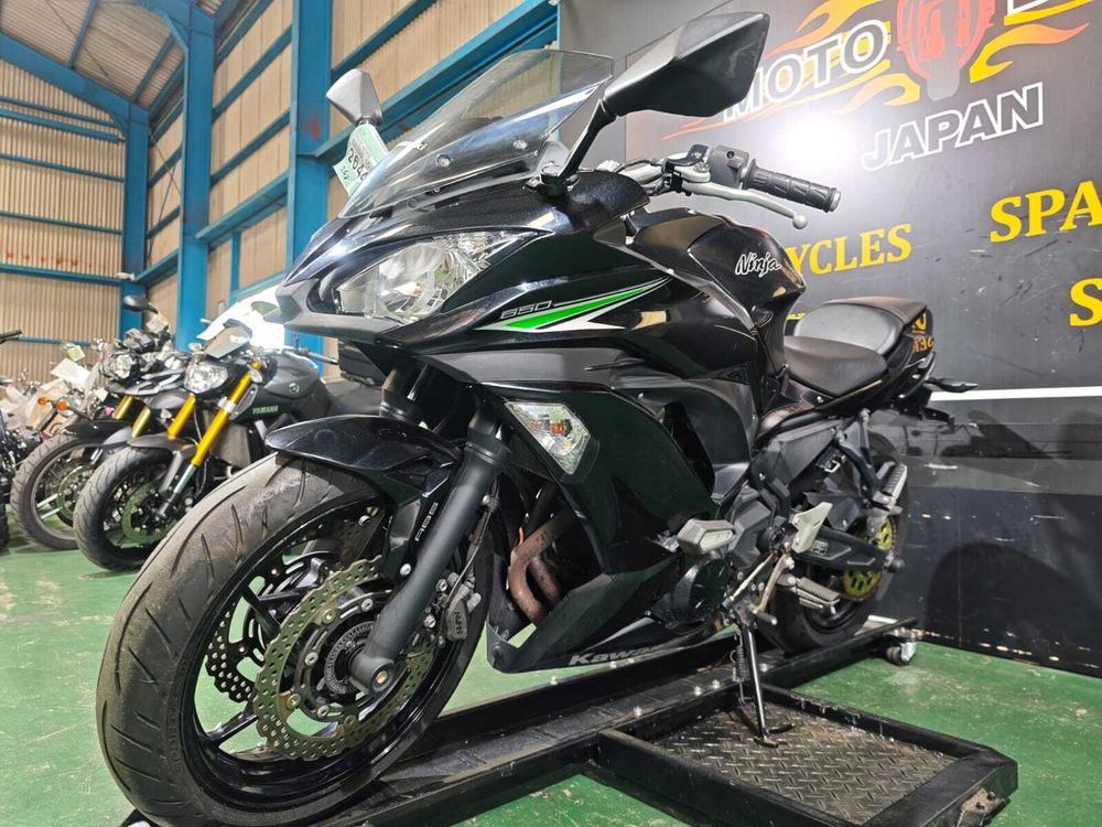 Kawasaki Ninja 650A 2018