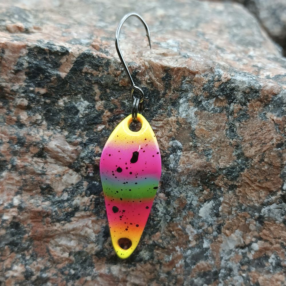 Блесна Micro Atom 2.5 гр Col:008