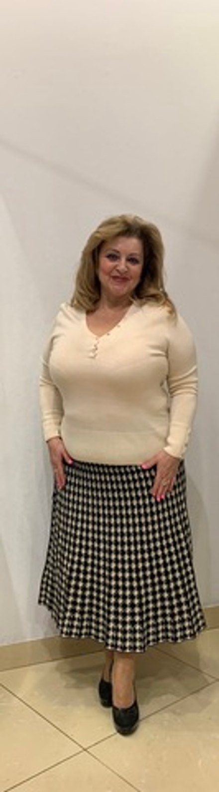 Самая трендовая юбка с "гусиной лапкой" и мягким поясом