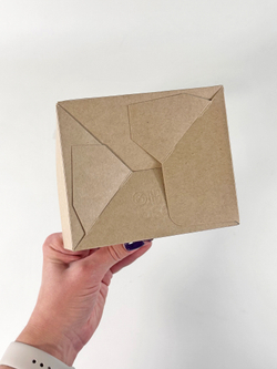 Коробка 13 х 11 х 8 см, с окошком и ламинацией