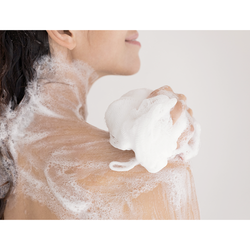 Derma Factory Гель для душа успокаивающий с ниацинамидом - Niacinamide 10% body wash, 300мл