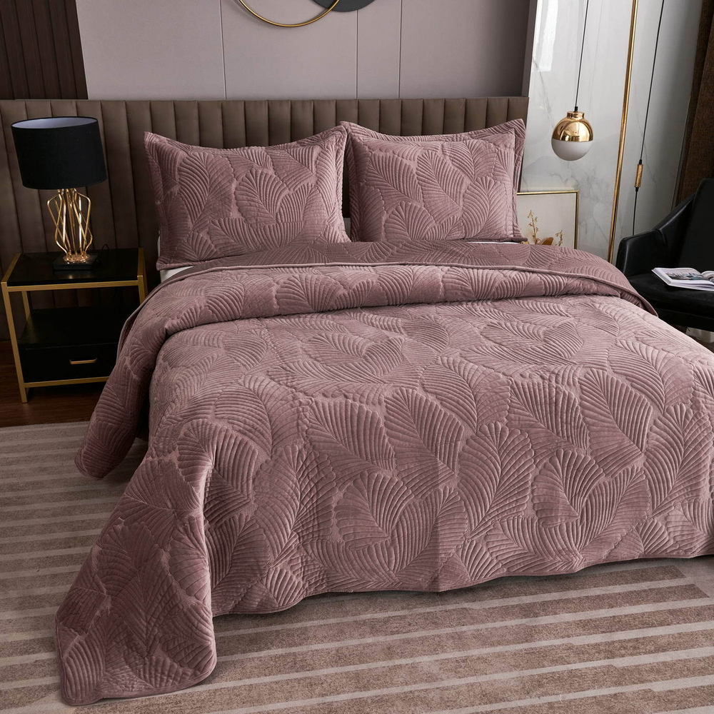 Покрывало 160х220 и наволочка 50х70 Sofi De MarkO Ноэль пепельная роза