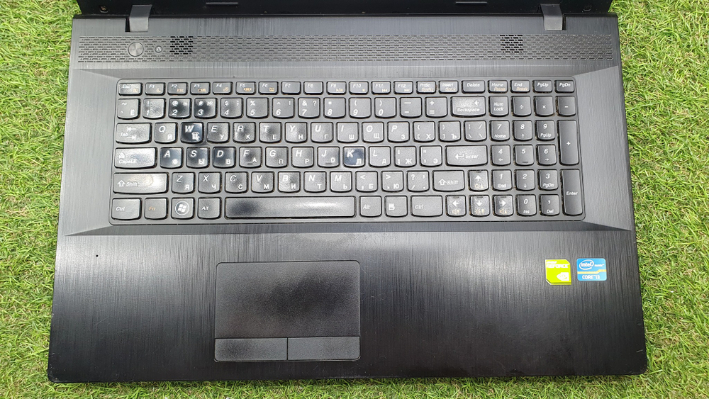 Ноутбук Lenovo i3/4 Gb/GT 720M 2 Gb