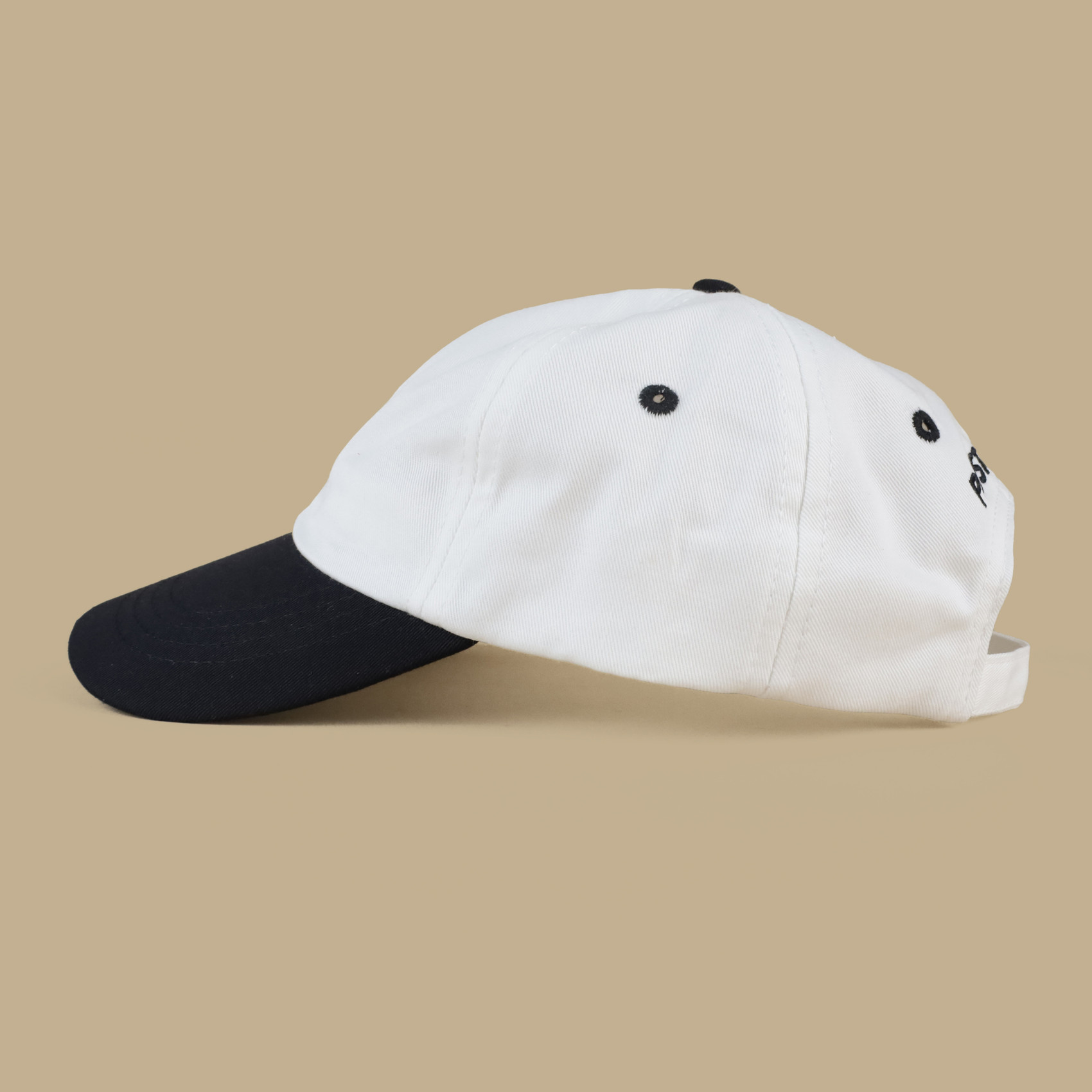 Кепка Postaments Dad's Cap (white/black) артикул: - купить в магазине Дайс