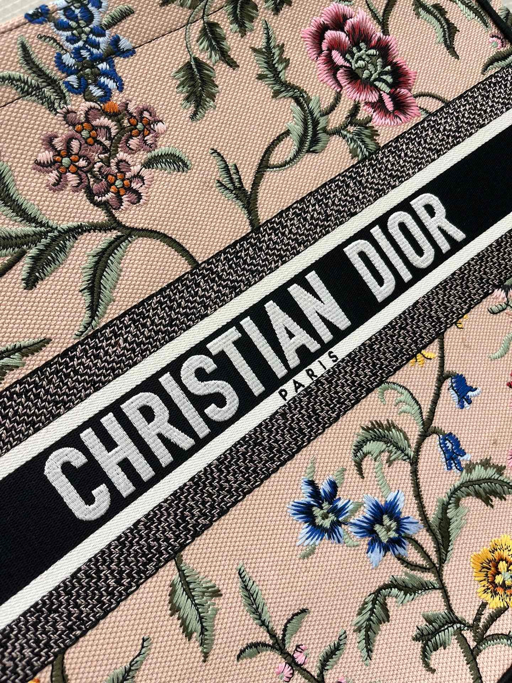 dior 42