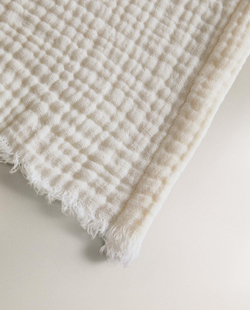 Zara Home - Хлопковое шифоновое одеяло, экрю, 220x240 см