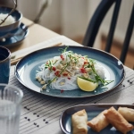 Тарелка IKEA GLADELIG (ГЛАДЕЛИГ), Синий, 25 см