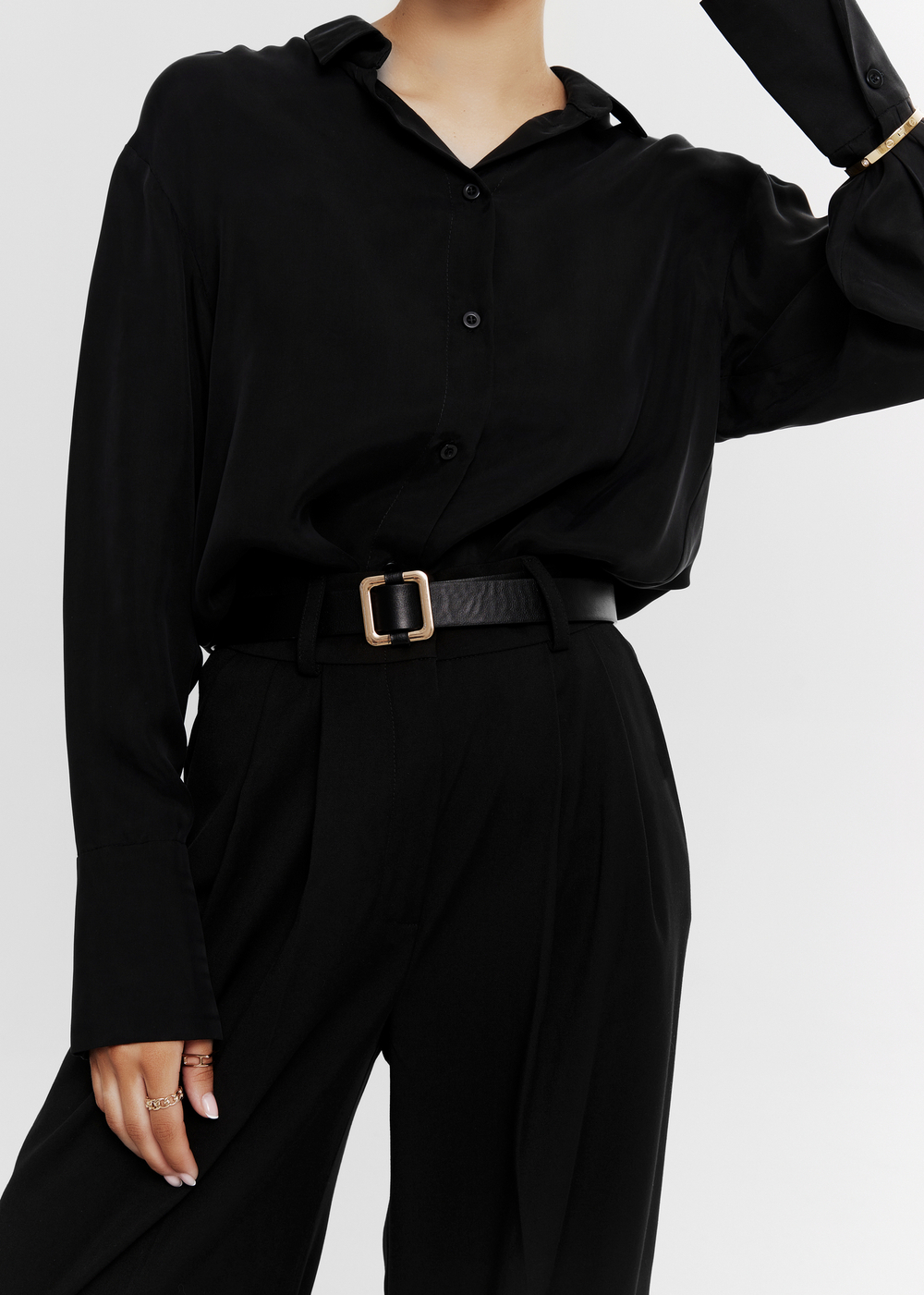 Блуза из итальянской шелковой купры черная