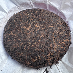 Шу Пуэр. Цзинь Май Гунтин. 100г. 2023 год