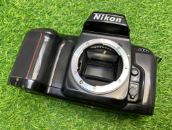 Nikon N6006