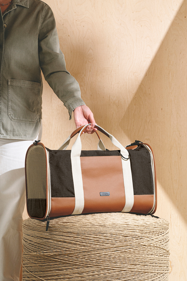 Закрытая сумка Пони-Тревелони коричневая