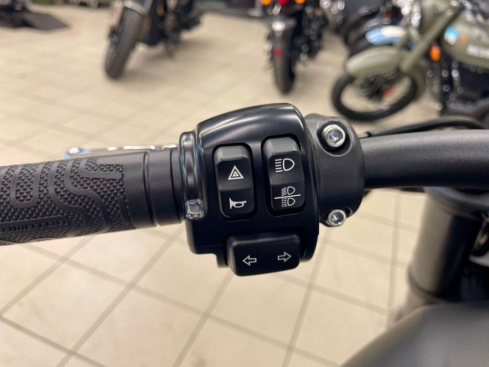 QJMOTOR SRV 600 V