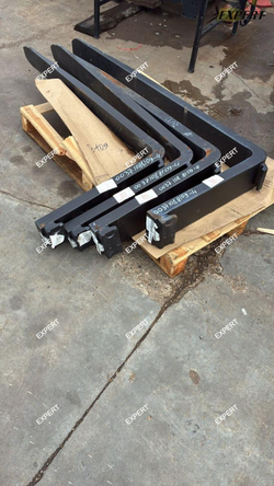 Вилы паллетные на Экскаватор-погрузчик Shanmon